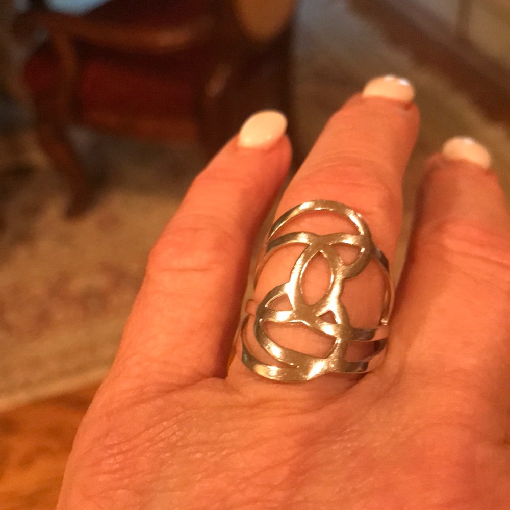 Tocara ring
